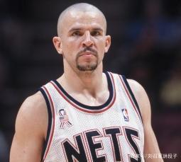 背靠背的国 背靠背的国