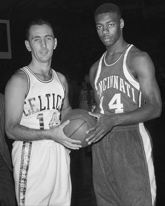 球二次加速 球二次加速